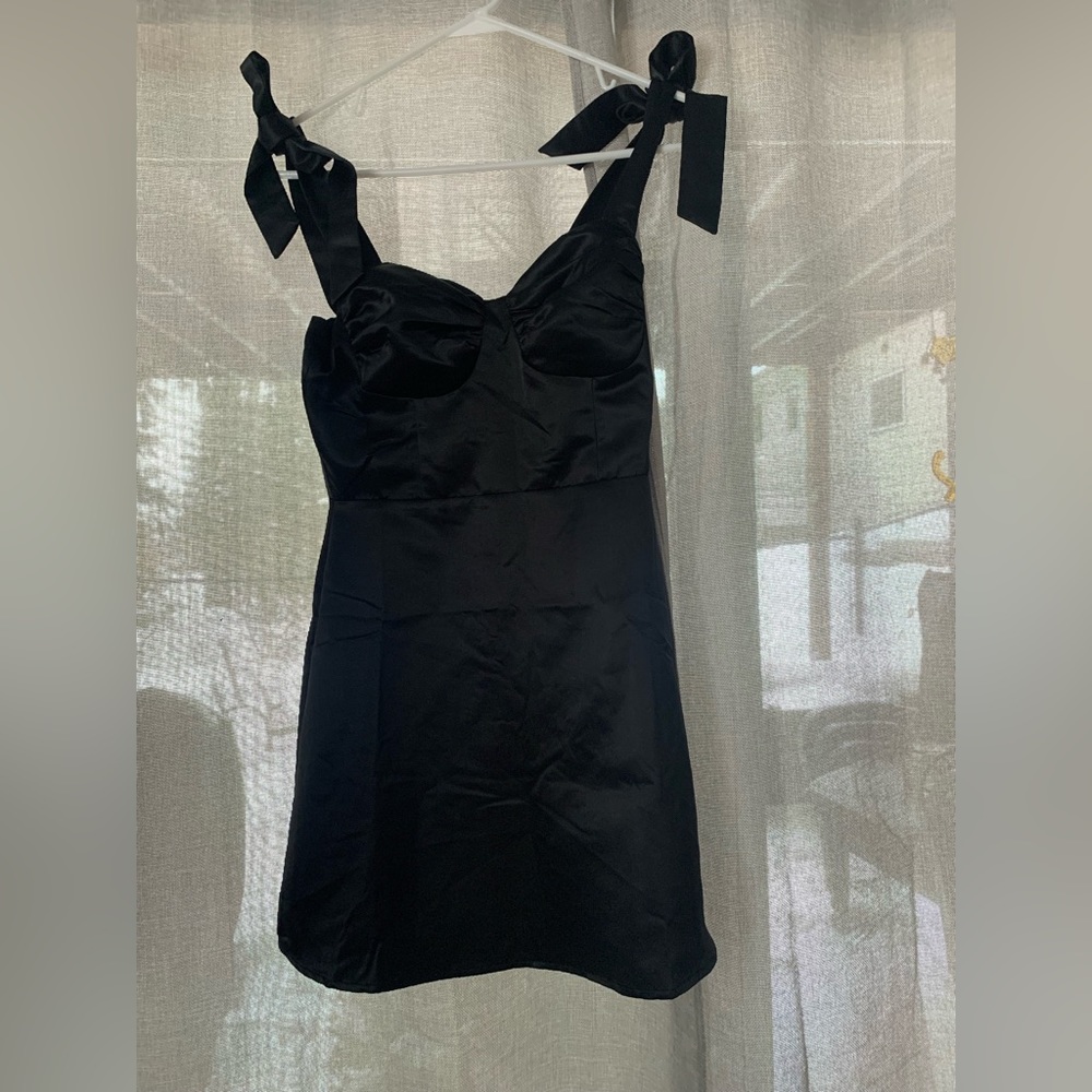 lucy in the sky dress. never worn. adjustable straps